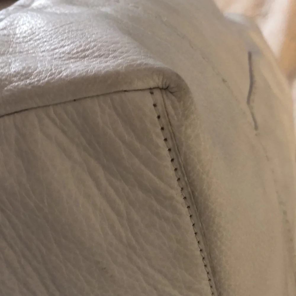 Cole Hann winter White  bag